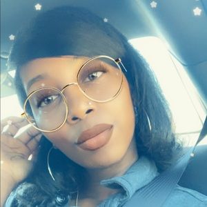 Meet your Posher, Morgana